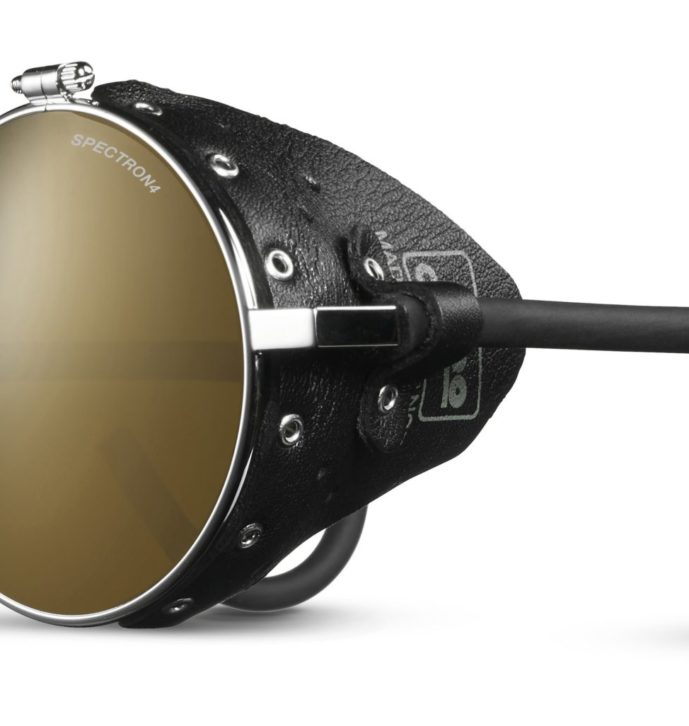 Julbo J01020125 Vermont Classic Sunglasses, Spectron 4 Lens, Black Frame