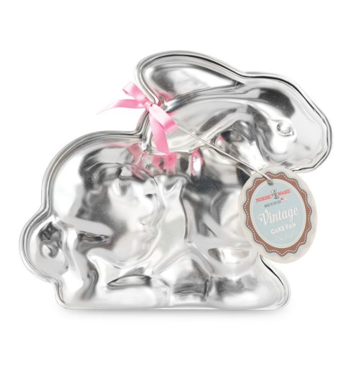 Nordic Ware 41200 Easter Bunny 3-D Cake Mold