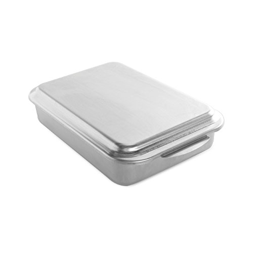 Nordic Ware 9 x 13 Rectangular Cake Pan with Lid