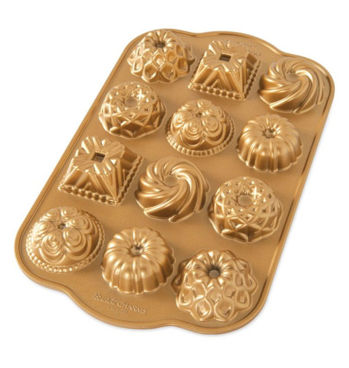 Nordic Ware 85677 Charms Cast Bundt Pan, 1.2 Cup Capacity, Gold Nordic Ware 85677 Charms Cast Bundt Pan, 1.2 Cup Capacity, Gold