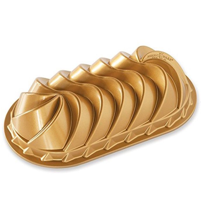 Nordic Ware 90377 Heritage Cast Loaf Pan, 6 Cup Capacity, Silver Nordic Ware 90377 Heritage Cast Loaf Pan, 6 Cup Capacity, Silver